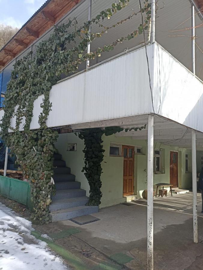 Guesthaus Svaneti Lentekhi Exterior foto