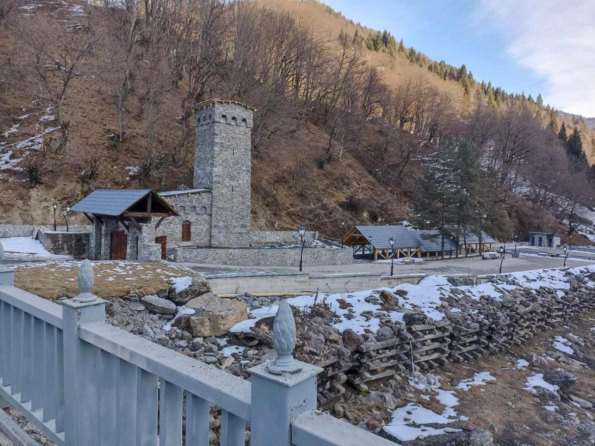 Guesthaus Svaneti Lentekhi Exterior foto
